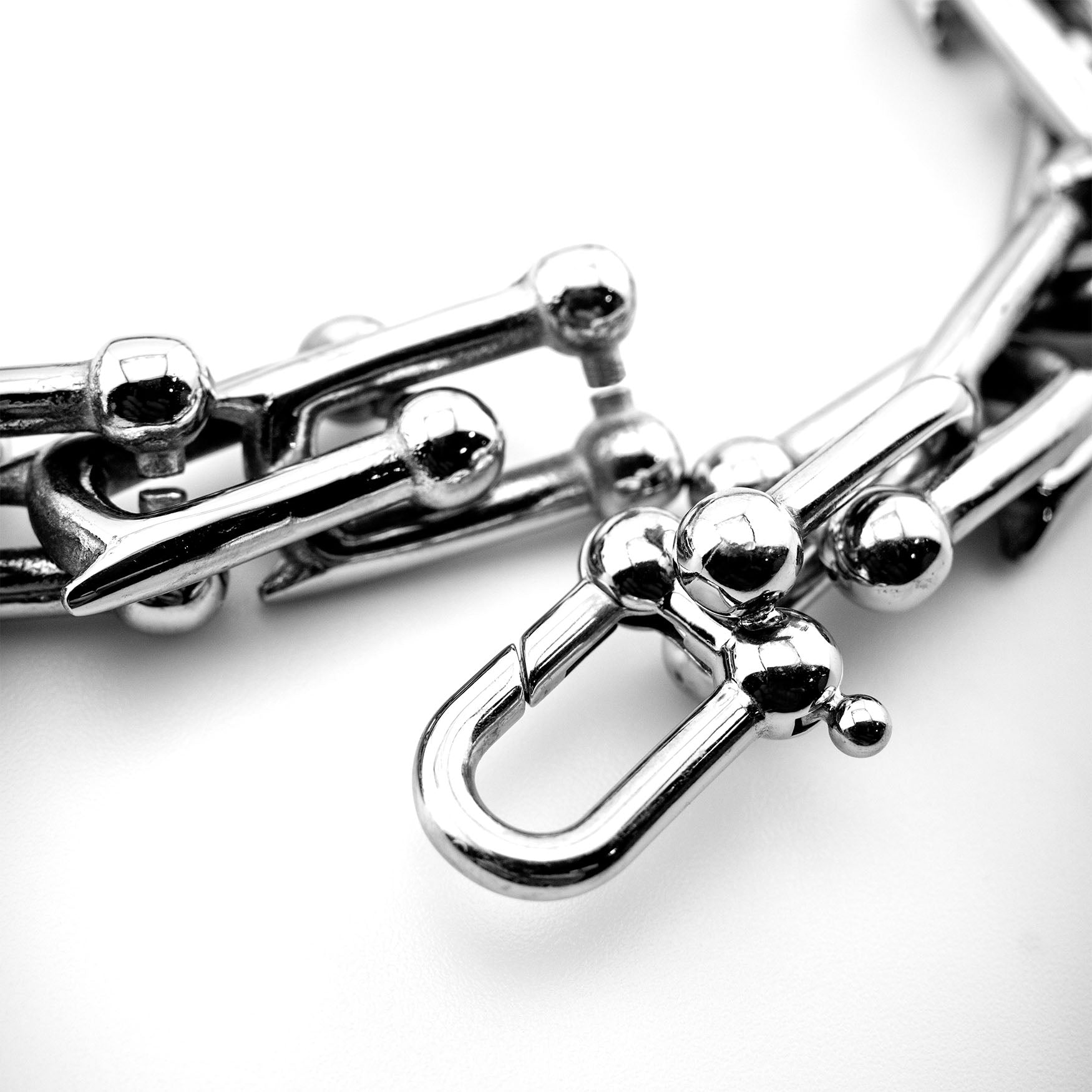 Lilith Link Necklace Necklaces Personal Fears Personal Fears Lilith Link Necklace - Stainless Steel - Horned Links