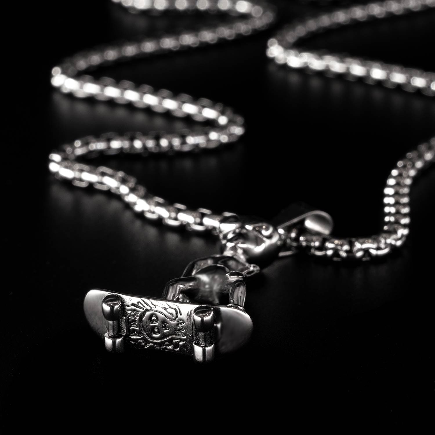 Alien Sk8r Pendant Chain Necklaces Personal Fears Personal Fears Alien Skater Chain | Skateboard Necklace | Personal Fears
