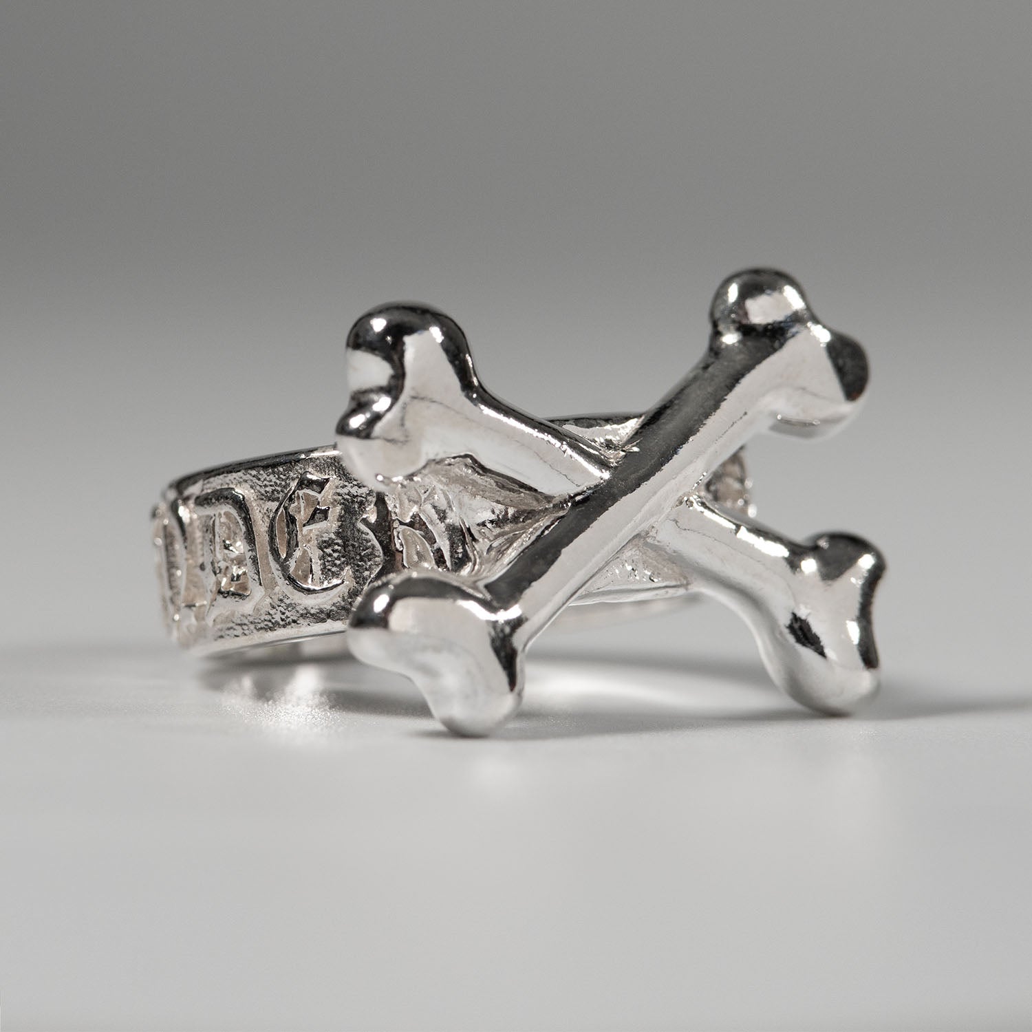 Never Surrender Crossbone Ring - Sterling Silver Rings FEARS 925 Personal Fears Never Surrender Ring | Sterling Silver Cross Bone | Luxury Jewelry